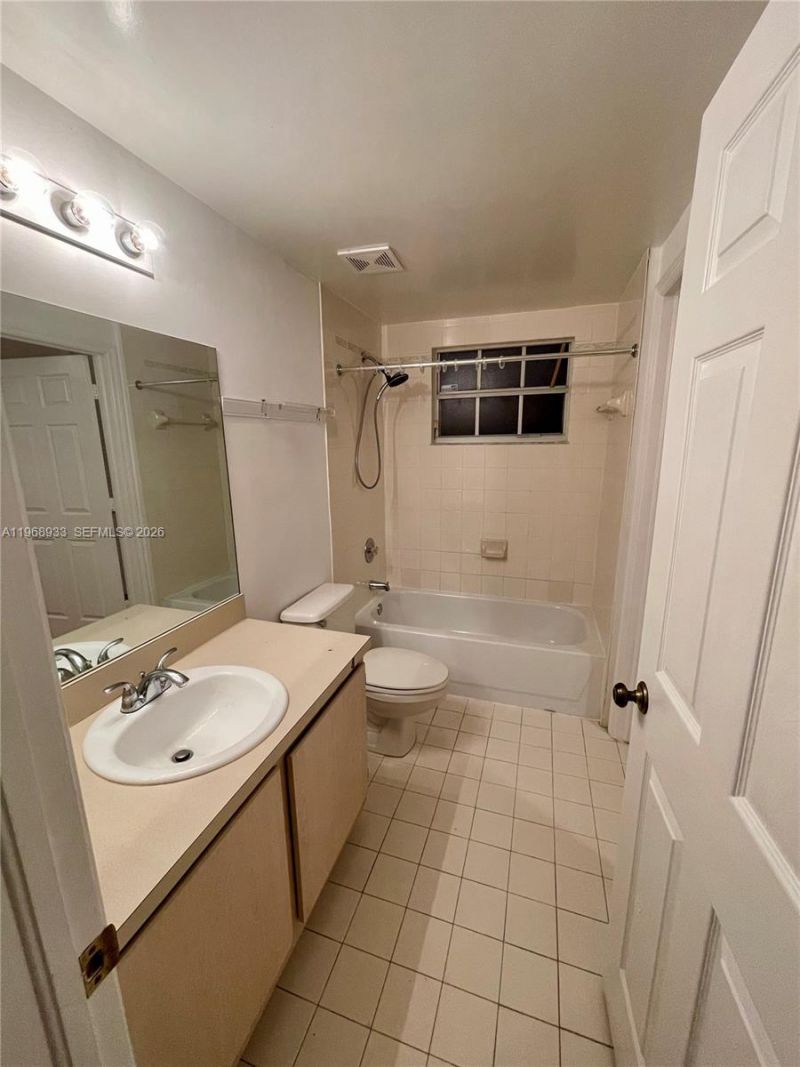 745 SW 148th Ave, Unit 815, Sunrise, FL 33325 Photo