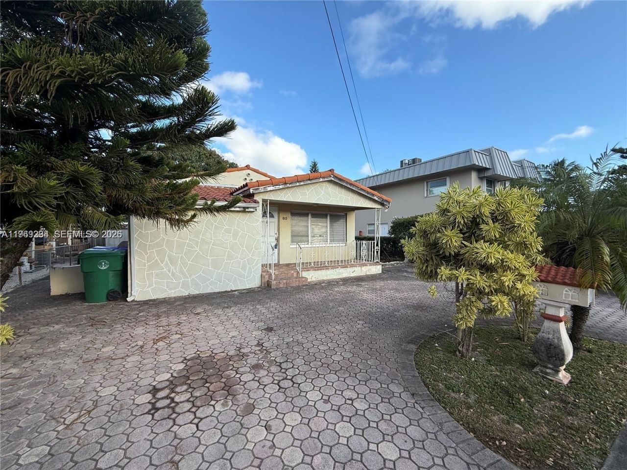 85 SW 30th Ave, Miami, FL 33135 Photo