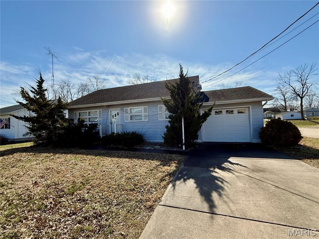 923 Chloe Street, Perryville, MO 63775 Main Photo