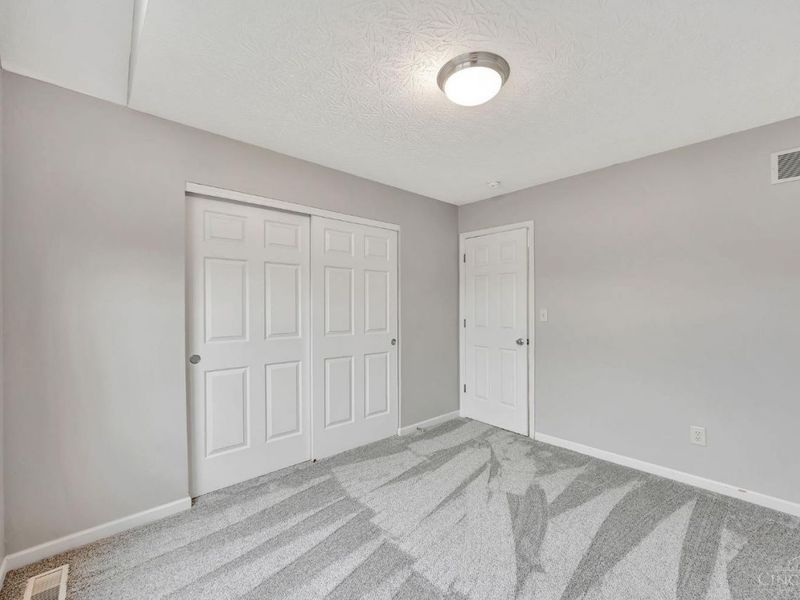 8400 S Port Drive, West Chester, OH 45069 Photo 47
