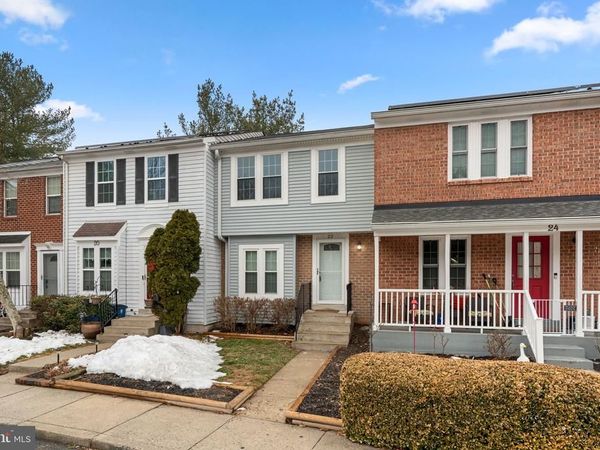 22 CROSS LAUREL COURT, GERMANTOWN, MD 20876