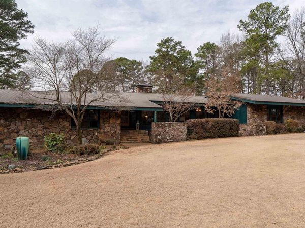 2406 Pinewood Drive, Heber Springs, AR 72543