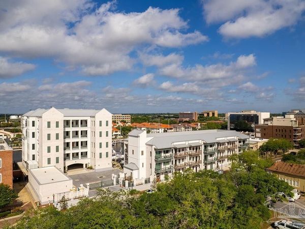 800 S Palafox St, Unit 301, Pensacola, FL 32502