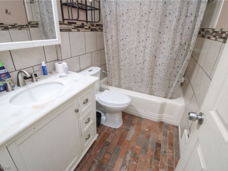 2617 Scheetz Street, Youngstown, OH 44509 Photo 11