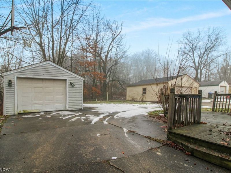 2617 Scheetz Street, Youngstown, OH 44509 Photo 2