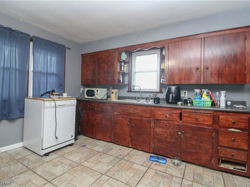 2617 Scheetz Street, Youngstown, OH 44509 Photo 6