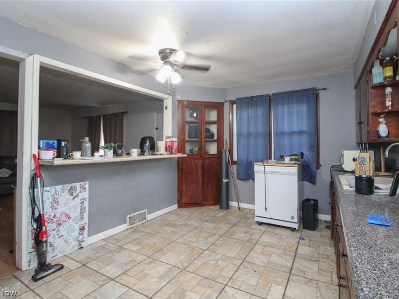 2617 Scheetz Street, Youngstown, OH 44509 Photo 7