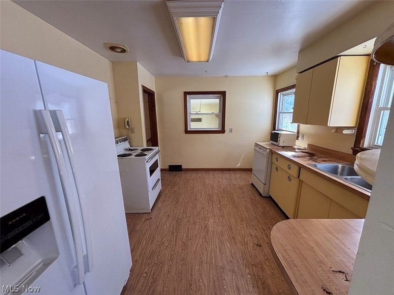 4688 Mayfair Road, North Canton, OH 44720 Photo 4