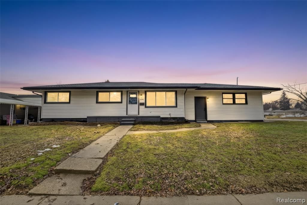 21911 Sharkey Street, Clinton Township, MI 48035 Main Photo