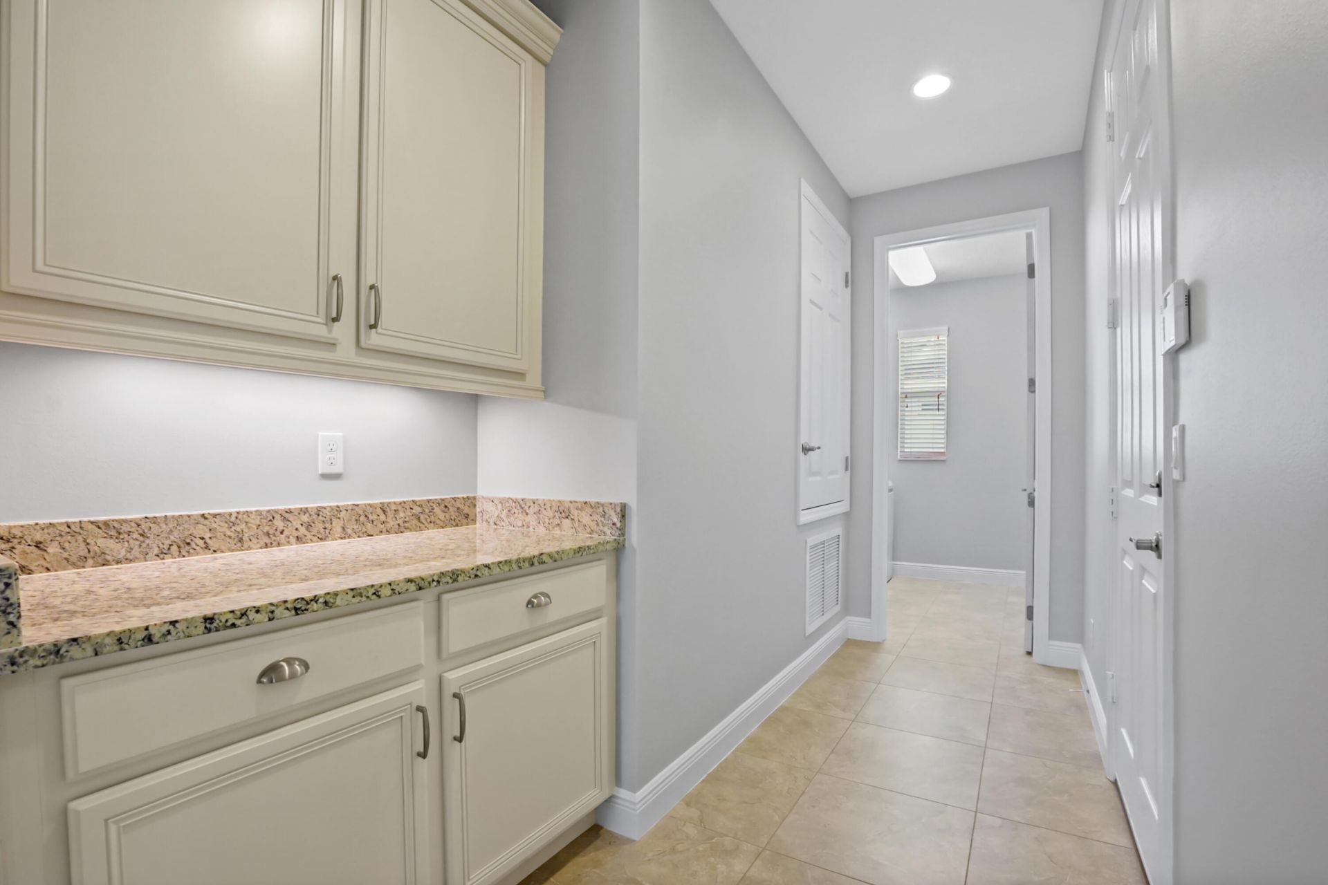 10139 SW Cypress Wood Court, Port Saint Lucie, FL 34987 Photo