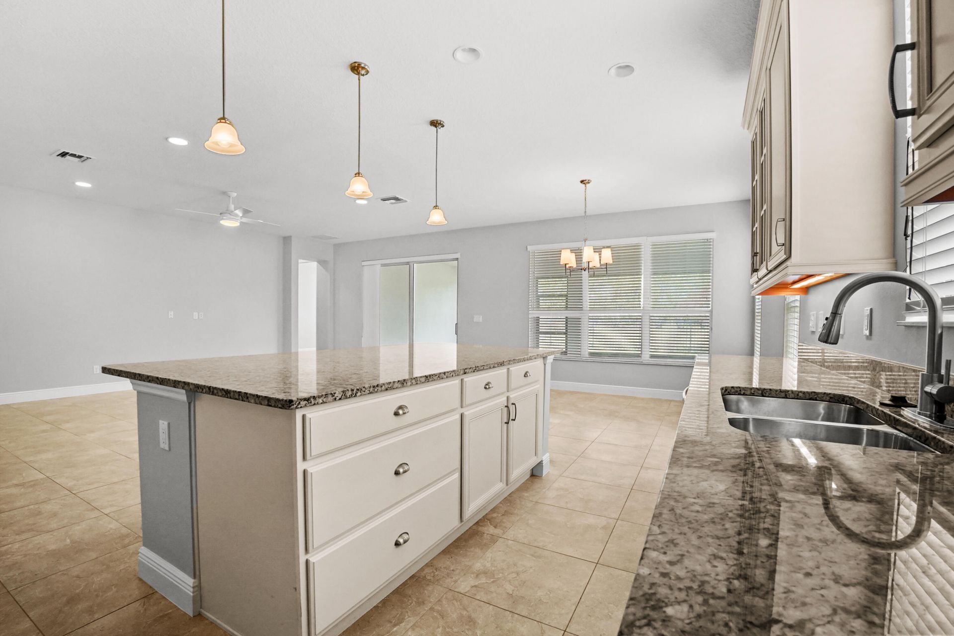 10139 SW Cypress Wood Court, Port Saint Lucie, FL 34987 Photo