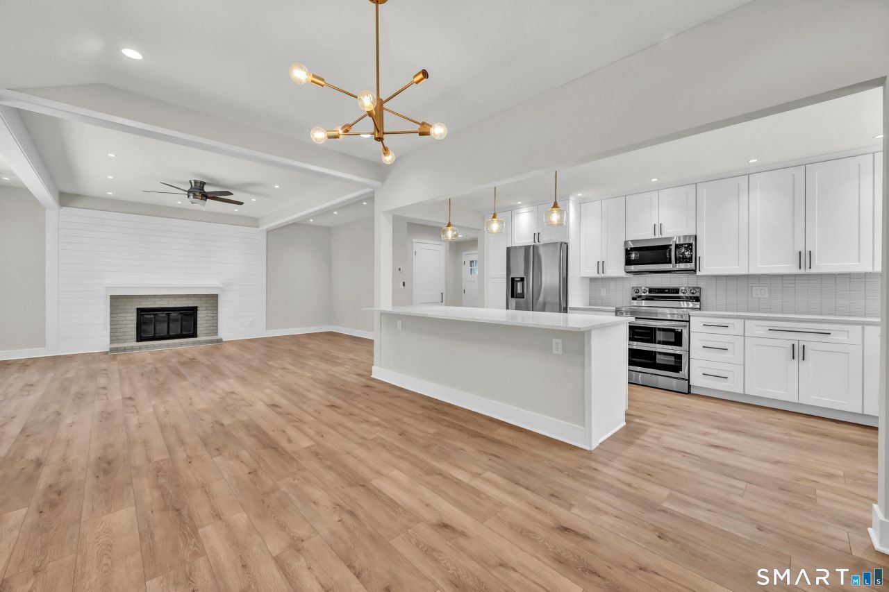 515 Heritage, Unit A, Southbury, CT 06488 Main Photo
