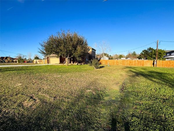 237 Cardinal DR, Bastrop, TX 78659