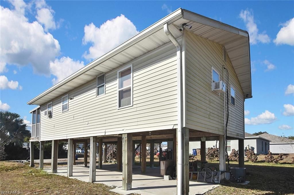3204 41st St Sw, Lehigh Acres, FL 33976 Photo