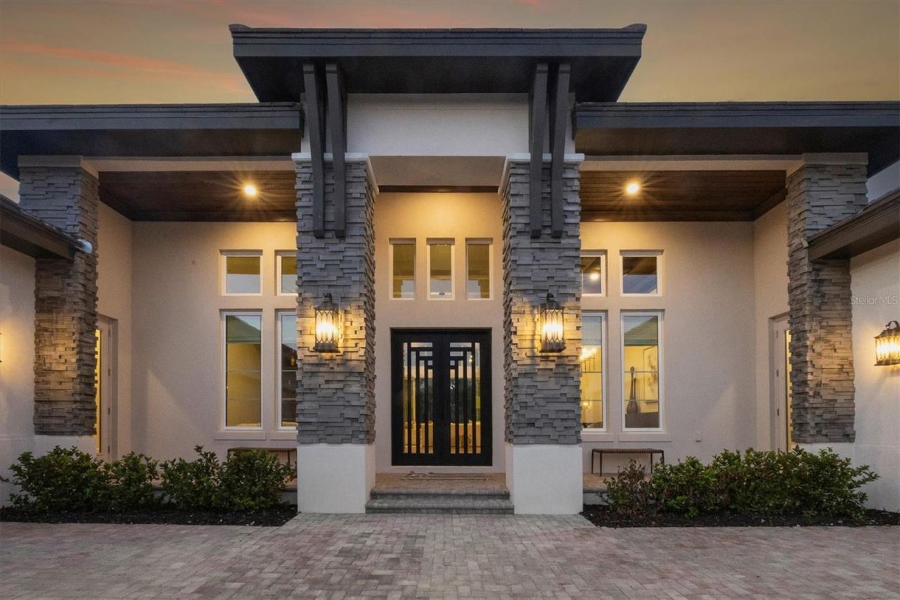 3927 Founders Club Drive, Sarasota, FL 34240 Photo