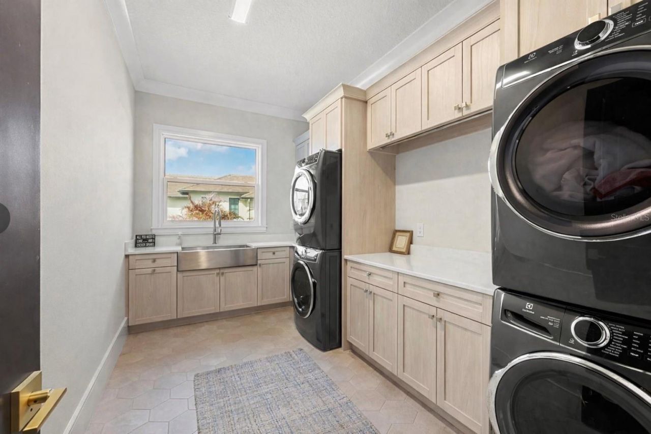 3927 Founders Club Drive, Sarasota, FL 34240 Photo