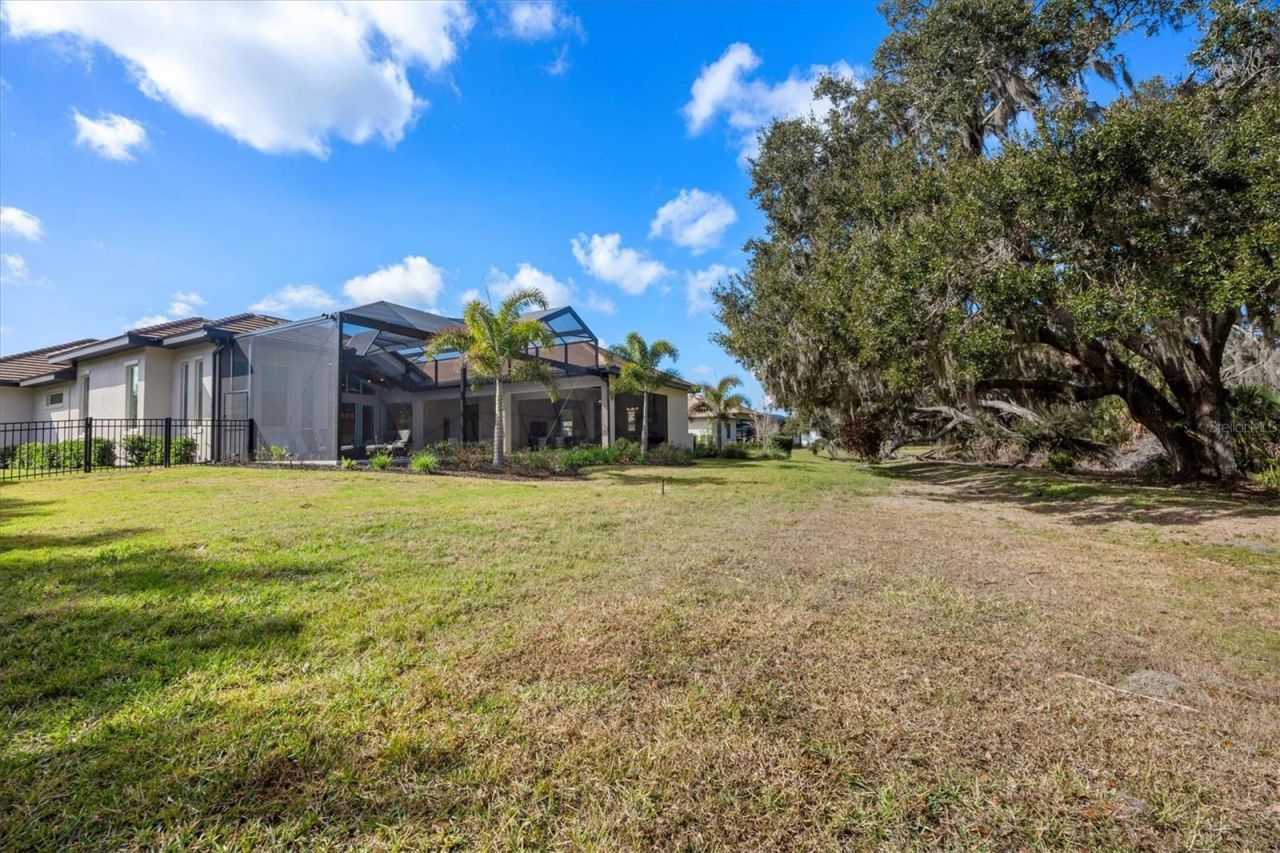 3927 Founders Club Drive, Sarasota, FL 34240 Photo