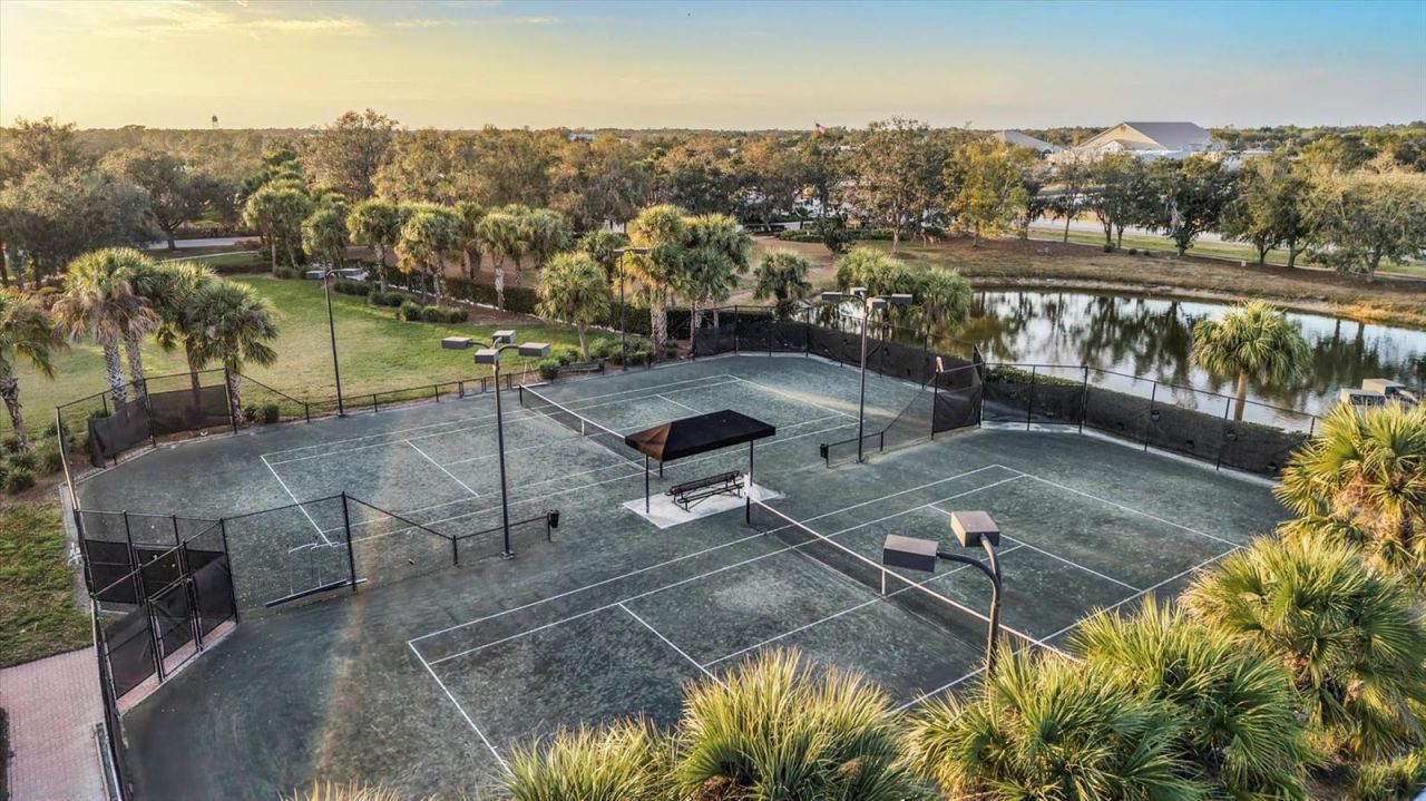 3927 Founders Club Drive, Sarasota, FL 34240 Photo