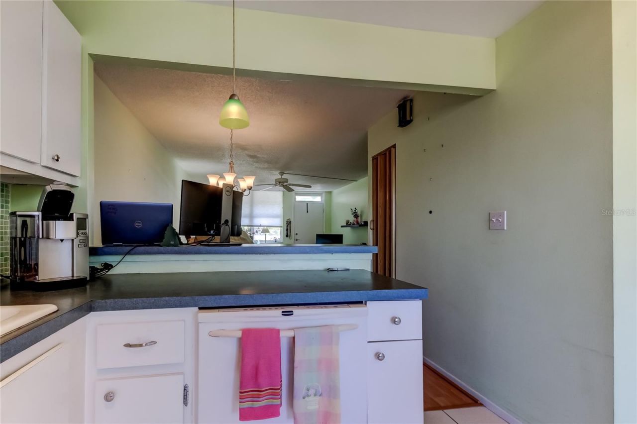 4710 Bay Street Ne, Unit 204, Saint Petersburg, FL 33703 Photo