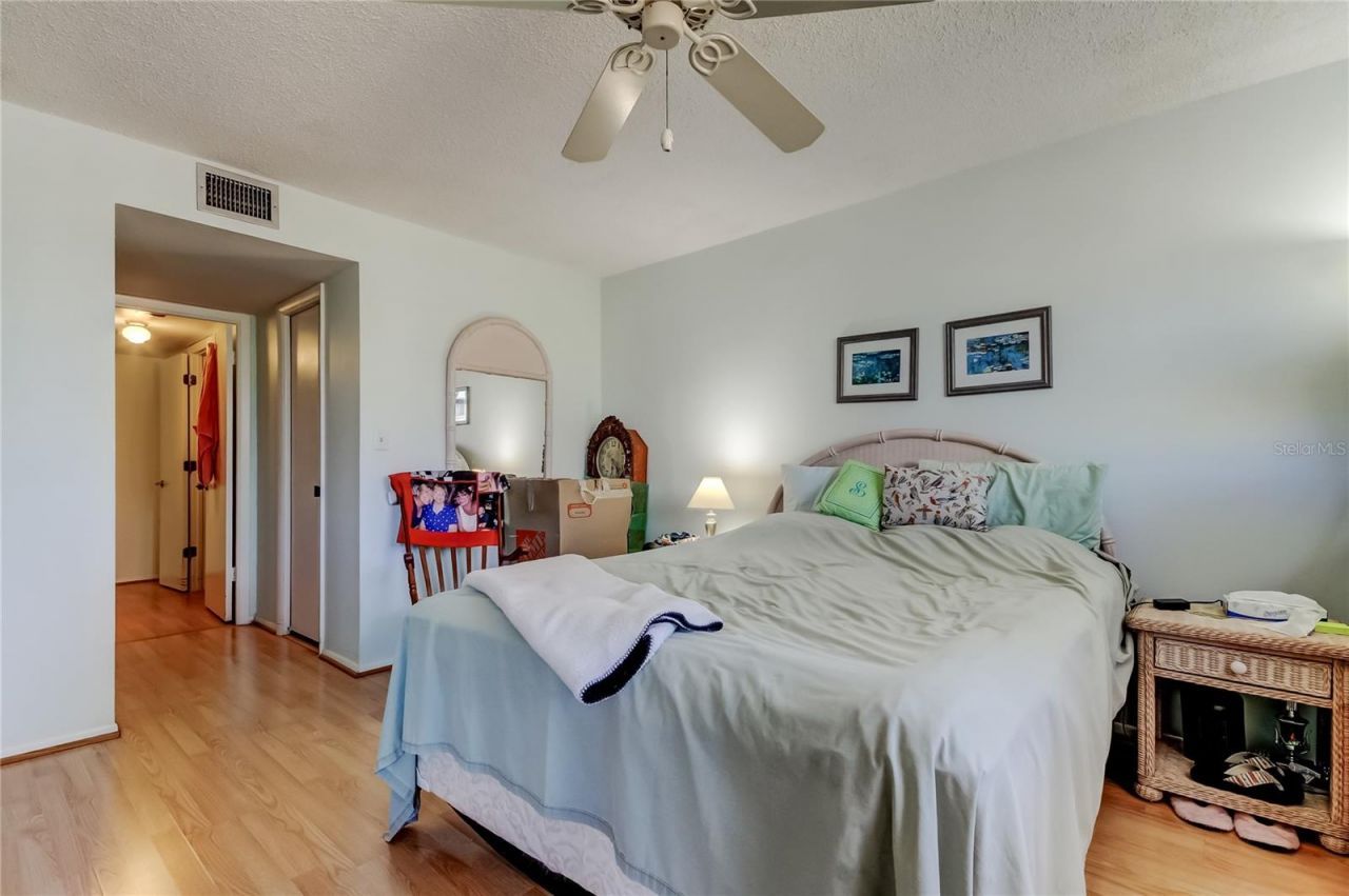 4710 Bay Street Ne, Unit 204, Saint Petersburg, FL 33703 Photo