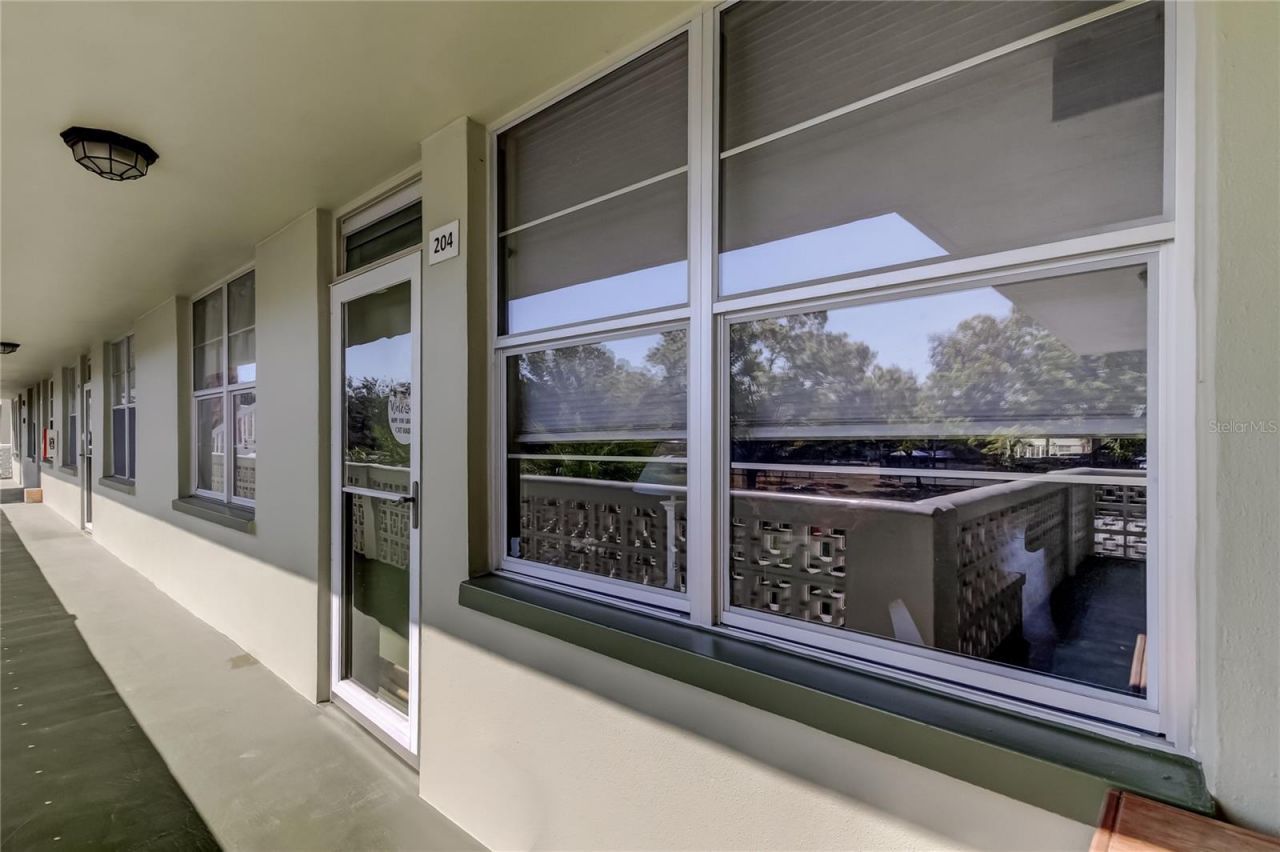 4710 Bay Street Ne, Unit 204, Saint Petersburg, FL 33703 Photo
