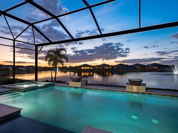 8122 REDONDA LOOP, LAKEWOOD RANCH, FL 34202