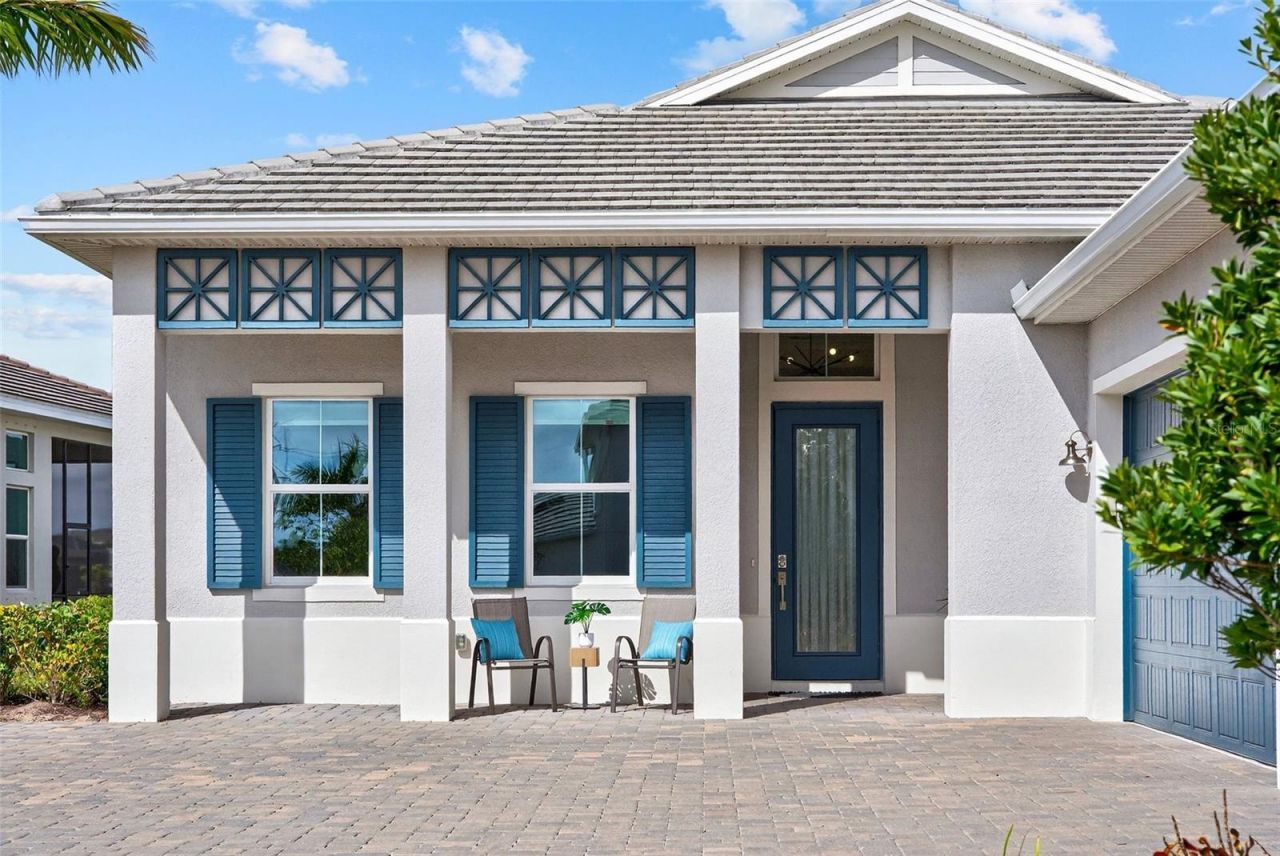 8122 Redonda Loop, Lakewood Ranch, FL 34202 Photo