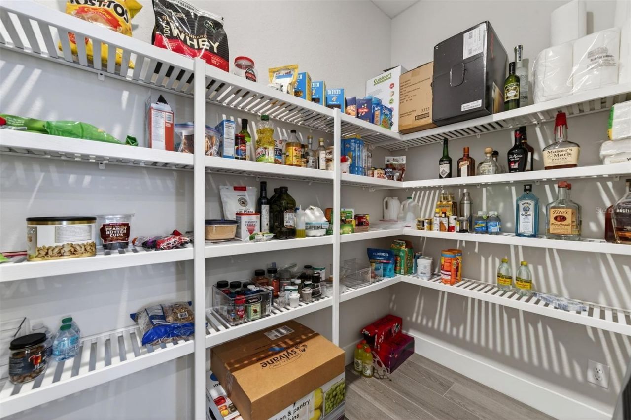 8122 Redonda Loop, Lakewood Ranch, FL 34202 Photo