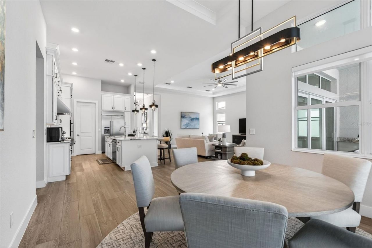 8122 Redonda Loop, Lakewood Ranch, FL 34202 Photo