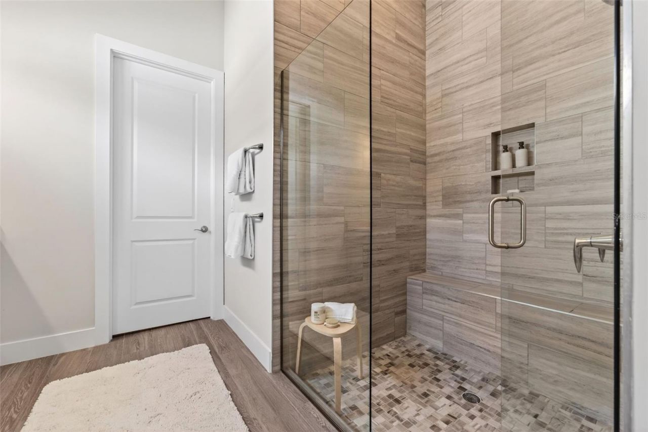 8122 Redonda Loop, Lakewood Ranch, FL 34202 Photo