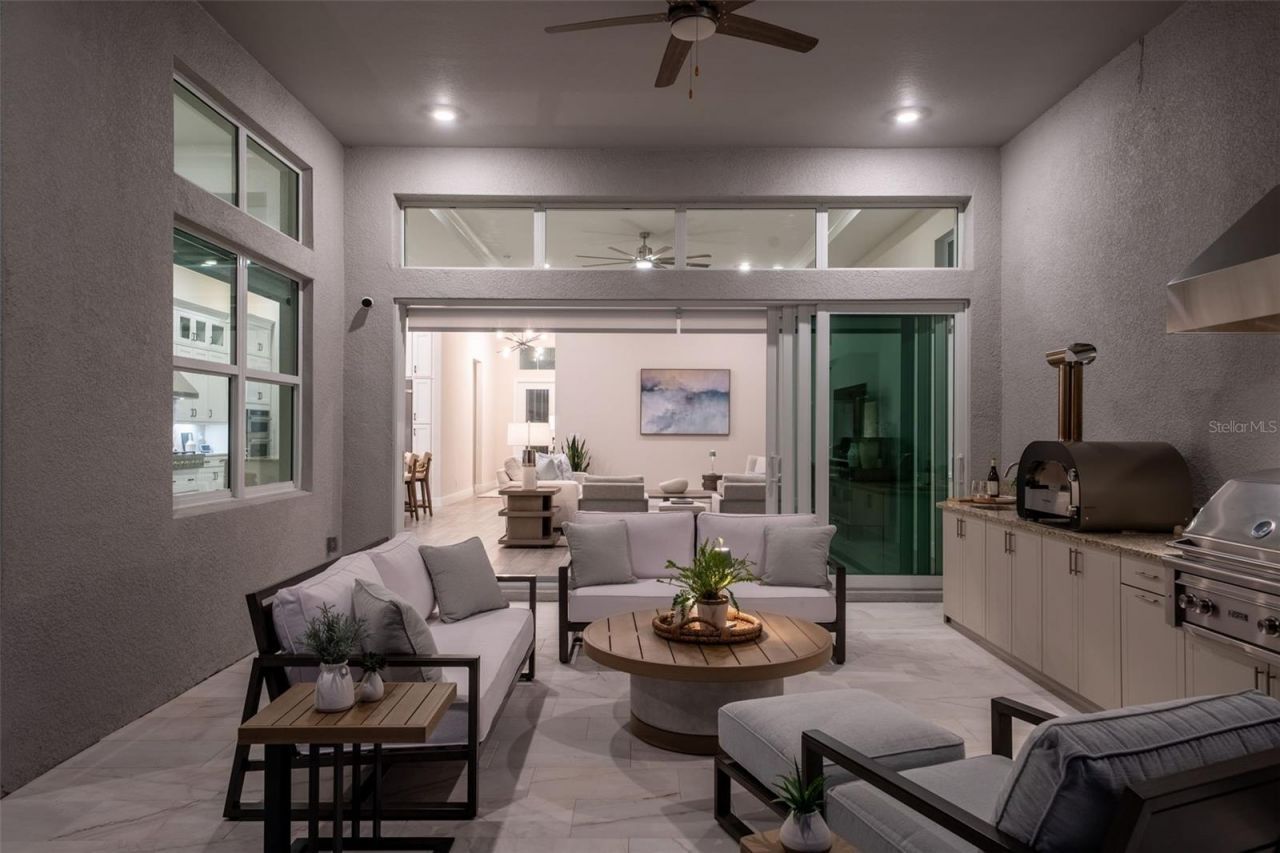 8122 Redonda Loop, Lakewood Ranch, FL 34202 Photo