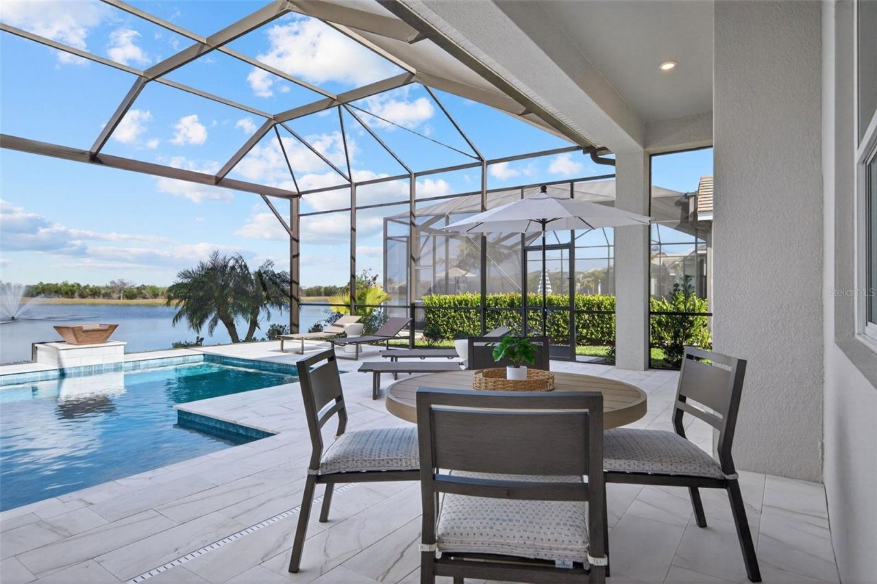 8122 Redonda Loop, Lakewood Ranch, FL 34202 Photo