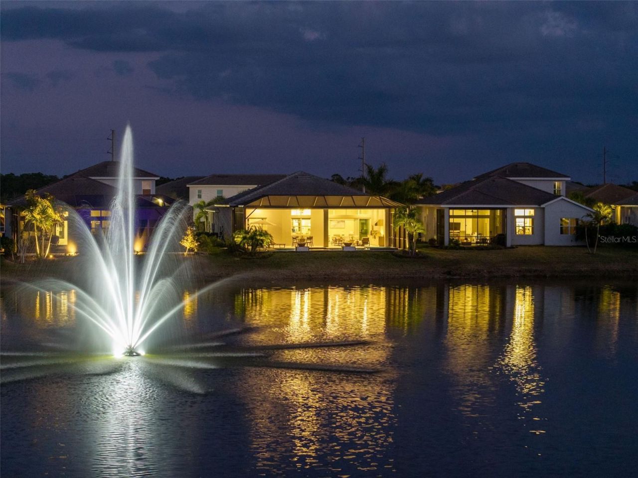 8122 Redonda Loop, Lakewood Ranch, FL 34202 Photo