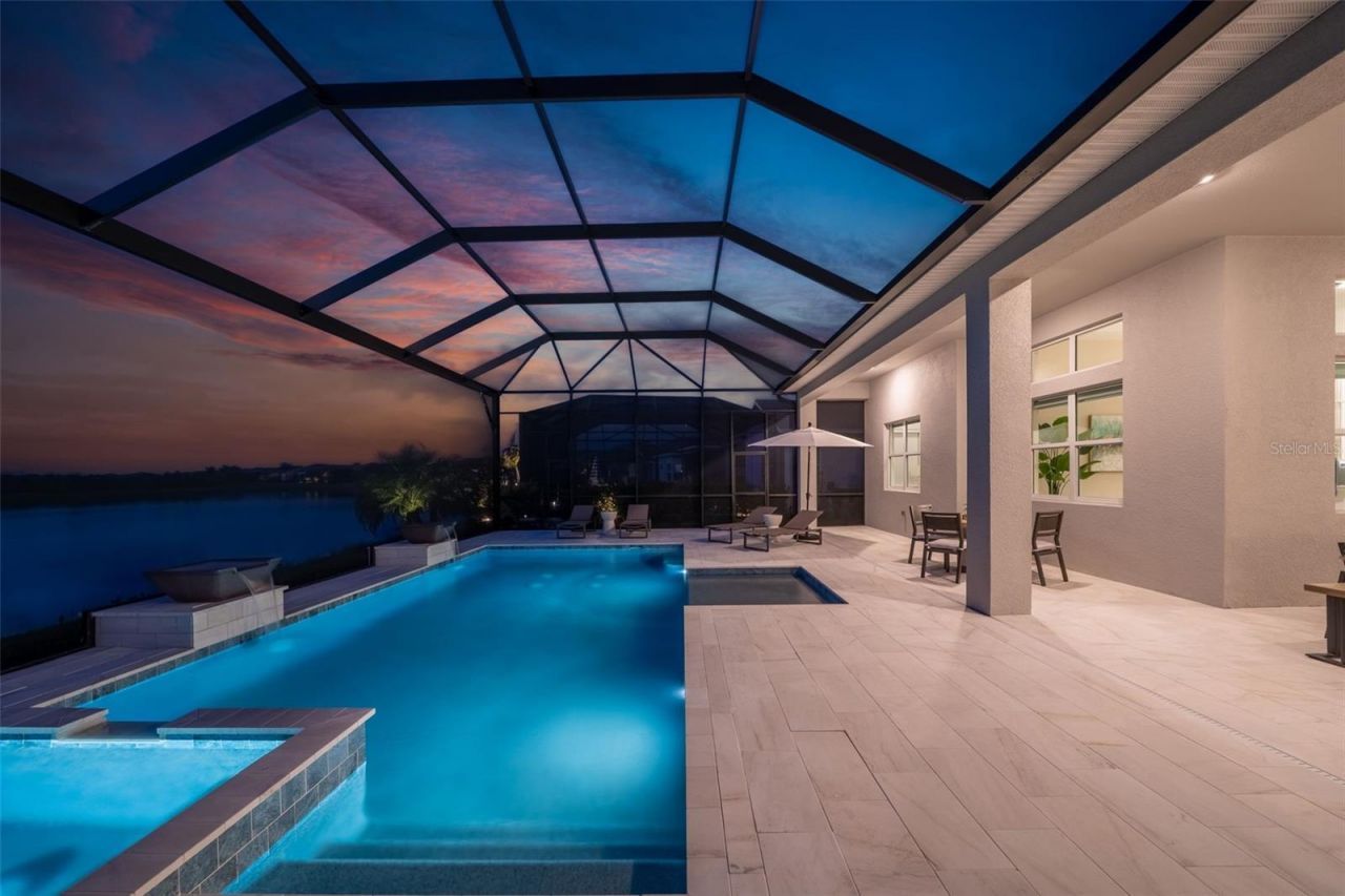 8122 Redonda Loop, Lakewood Ranch, FL 34202 Photo