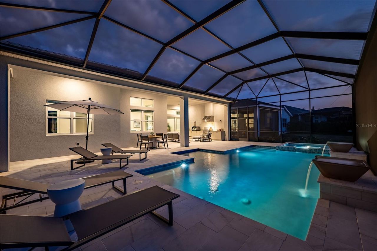 8122 Redonda Loop, Lakewood Ranch, FL 34202 Photo