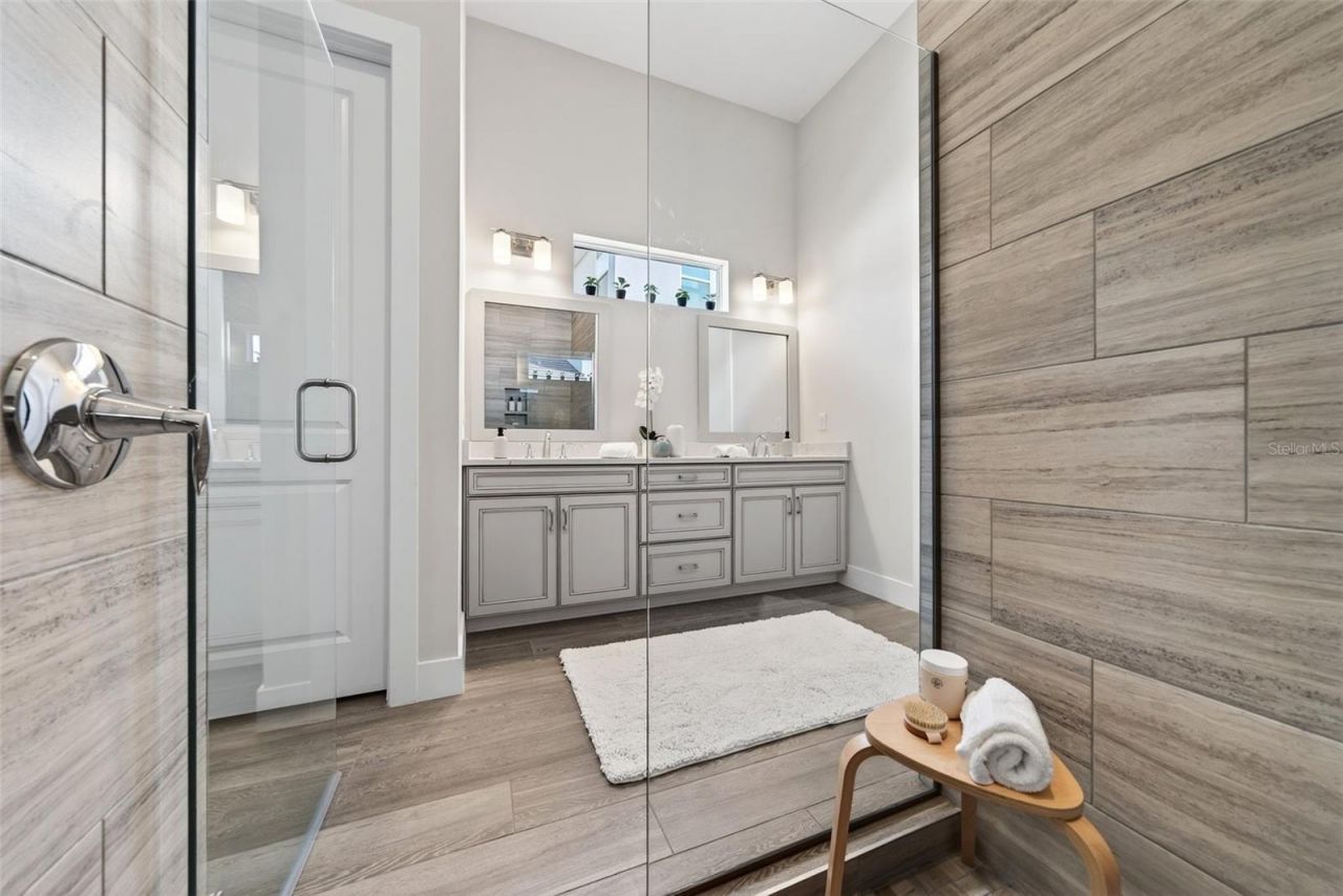 8122 Redonda Loop, Lakewood Ranch, FL 34202 Photo