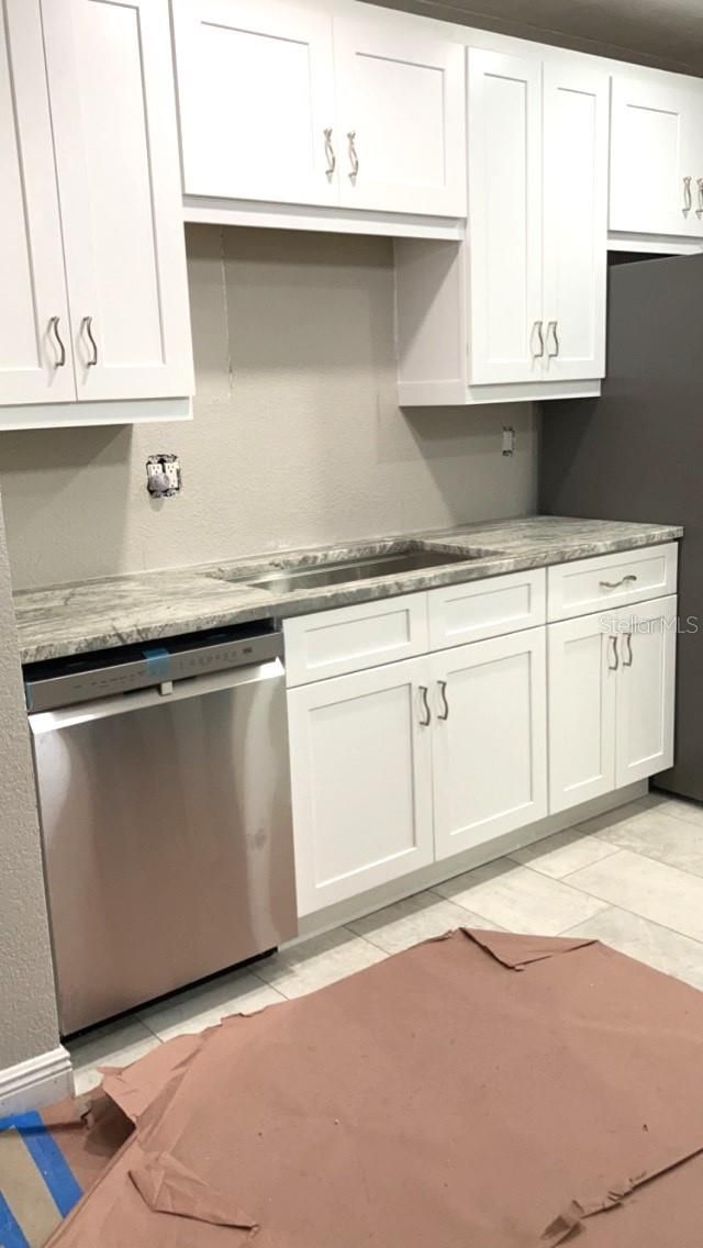 225 83rd Avenue Ne, Saint Petersburg, FL 33702 Photo