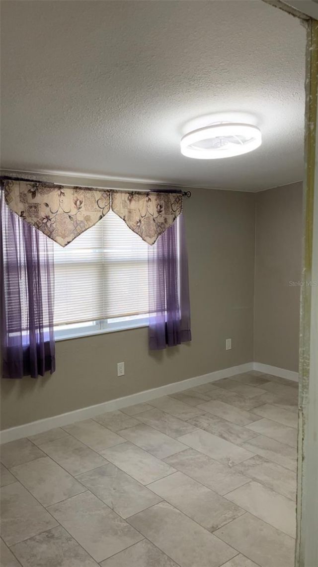 225 83rd Avenue Ne, Saint Petersburg, FL 33702 Photo