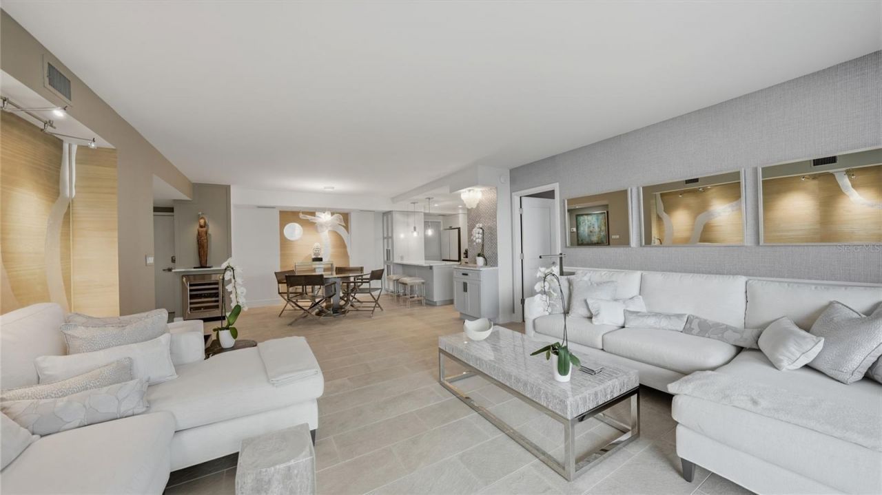 1212 Benjamin Franklin Drive, Unit 907, Sarasota, FL 34236 Photo