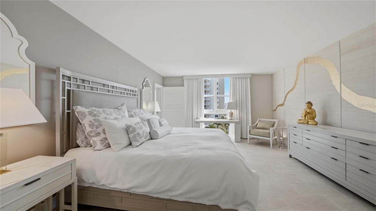 1212 Benjamin Franklin Drive, Unit 907, Sarasota, FL 34236 Photo