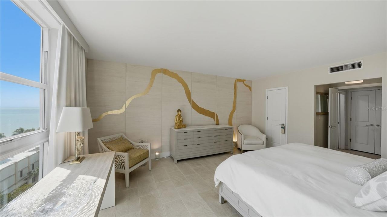 1212 Benjamin Franklin Drive, Unit 907, Sarasota, FL 34236 Photo