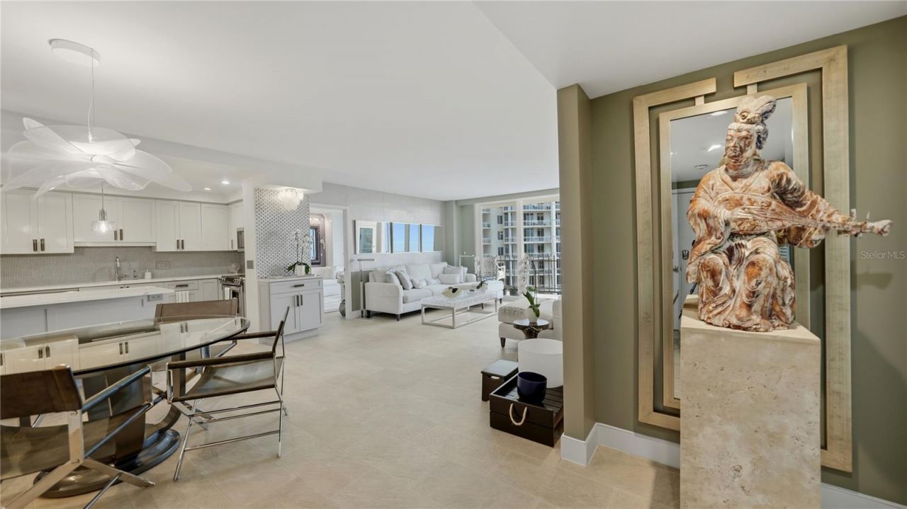 1212 Benjamin Franklin Drive, Unit 907, Sarasota, FL 34236 Photo