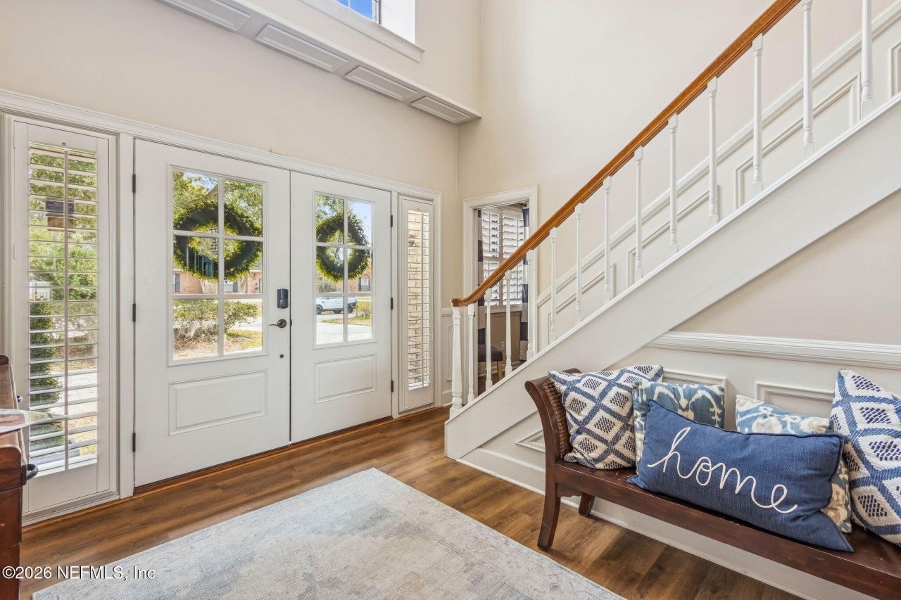 6518 Christopher Point Road W, Jacksonville, FL 32217 Photo