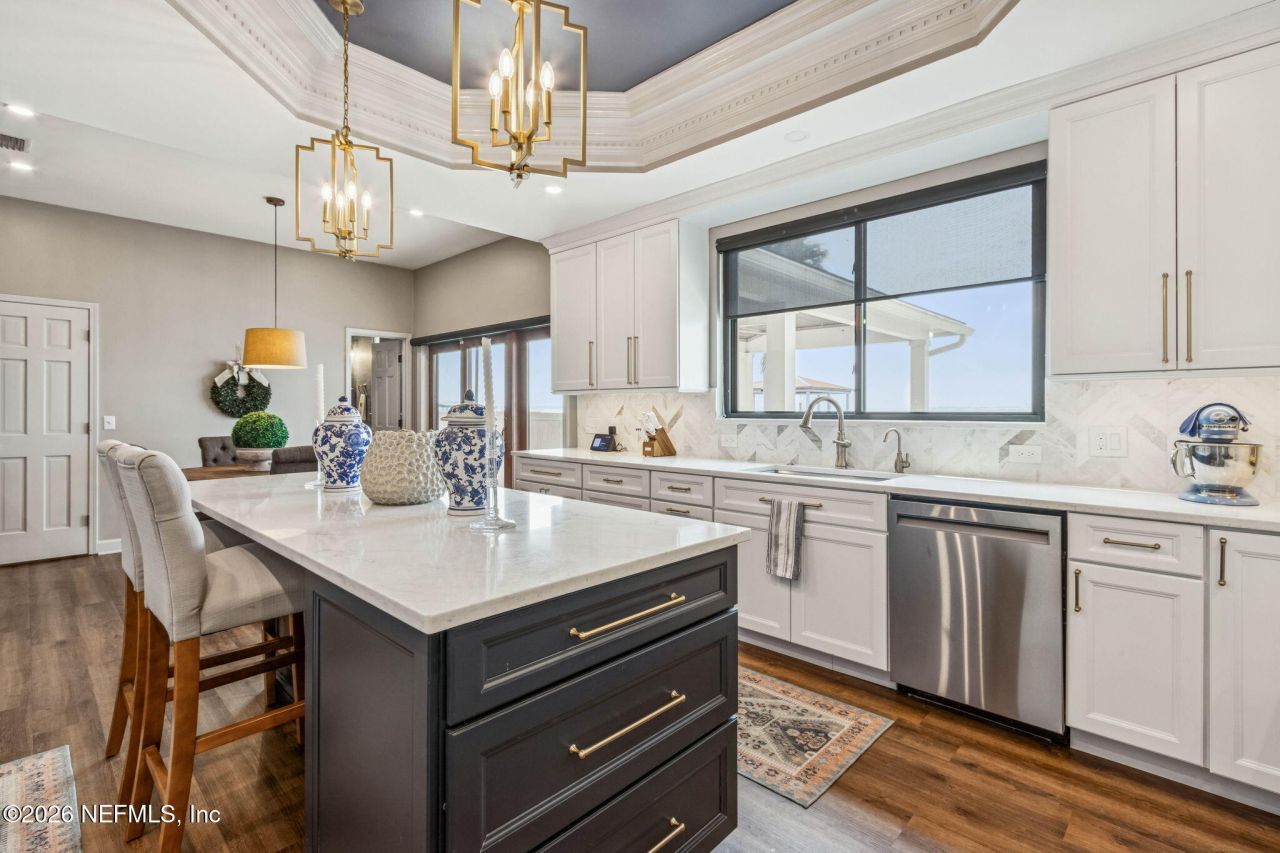 6518 Christopher Point Road W, Jacksonville, FL 32217 Photo