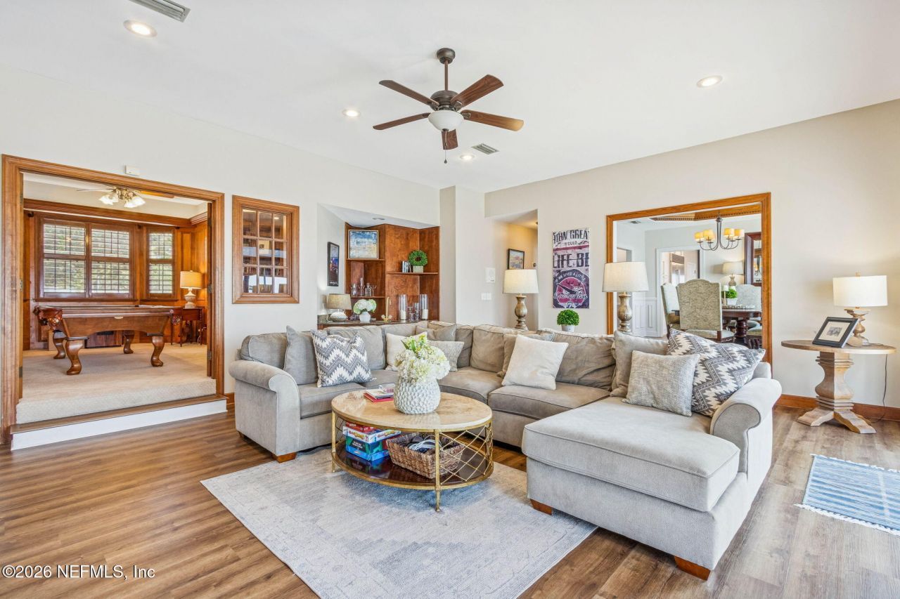 6518 Christopher Point Road W, Jacksonville, FL 32217 Photo