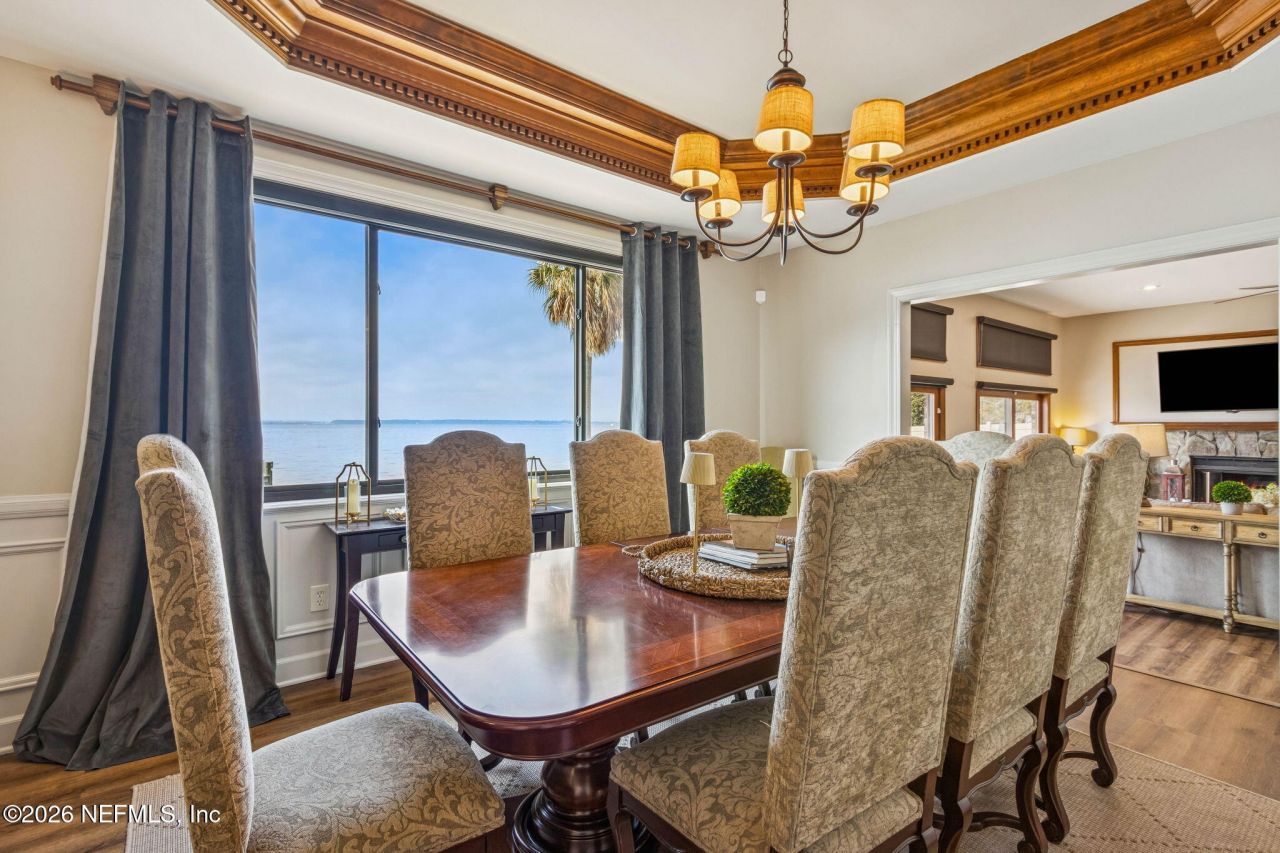 6518 Christopher Point Road W, Jacksonville, FL 32217 Photo