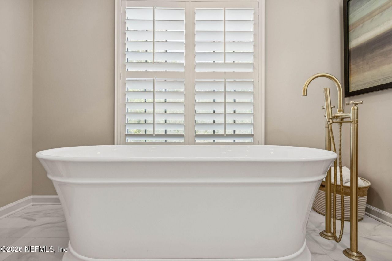 6518 Christopher Point Road W, Jacksonville, FL 32217 Photo