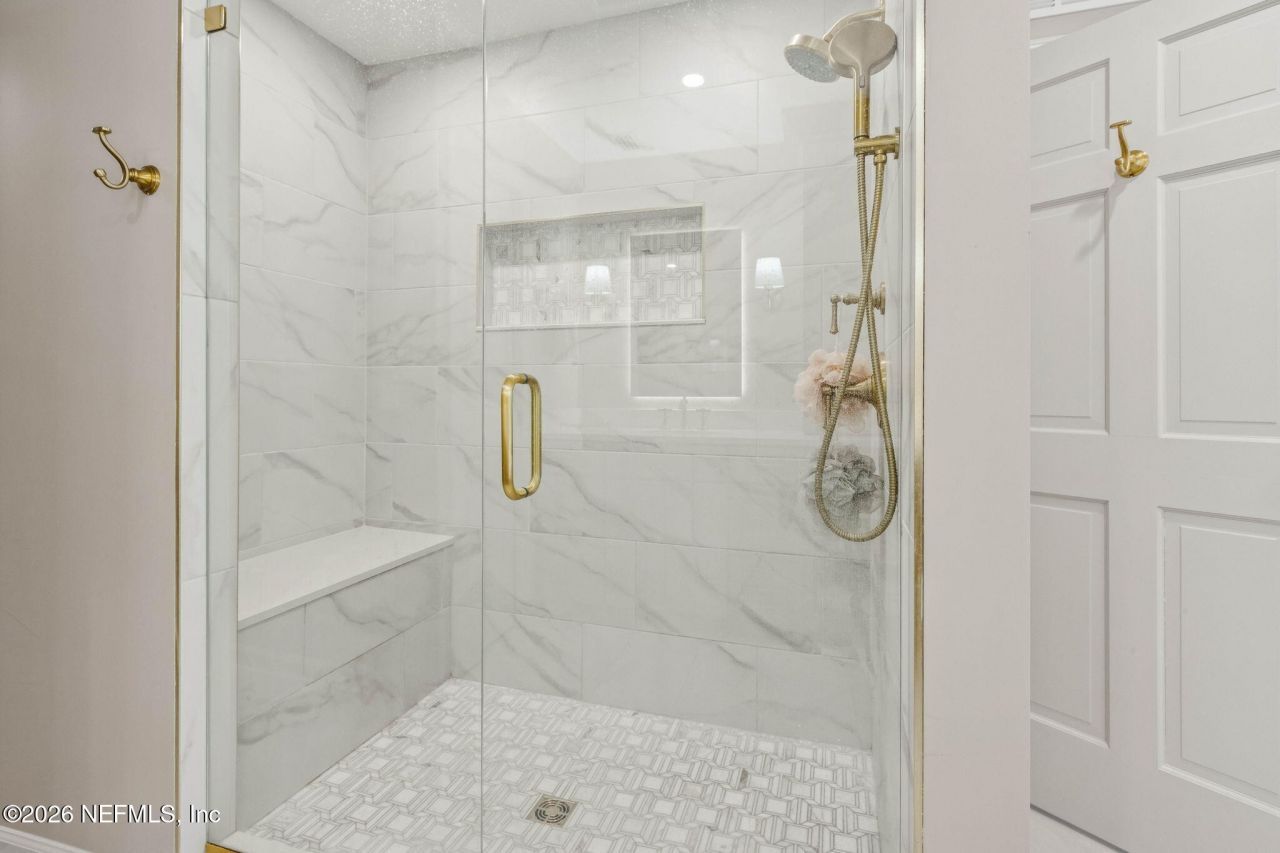 6518 Christopher Point Road W, Jacksonville, FL 32217 Photo