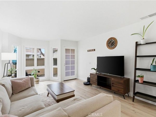 7720 Elmdale, Unit E, Stanton, CA 90680