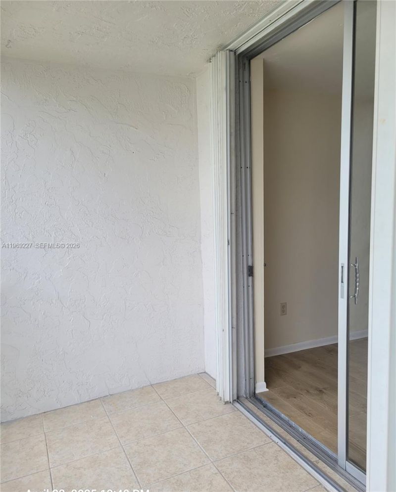 14140 SW 84th St, Unit 301-H, Miami, FL 33183 Photo